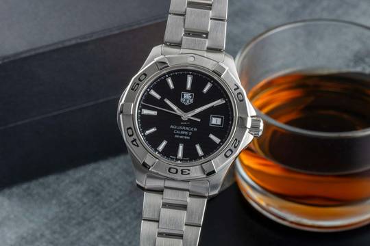  TAG Heuer Aquaracer 300M Automatik Calibre 5 Edelstahl Herrenuhr Ref. WAP2010 