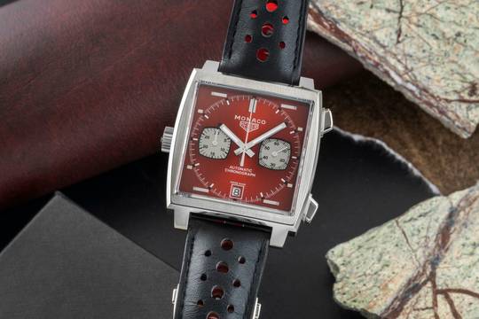  TAG Heuer Monaco Special Edition Through Time 1979-1986 Ref. CAW211W.FC6467 B&P 