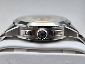 Thumbnail von IWC Ingenieur Chronograph 42mm IW380801 Silver Dial Very Good Full Set 2023