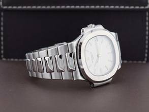 Thumbnail von Patek Philippe Nautilus 3800/1a White Dial - Very Rare - Service Patek
