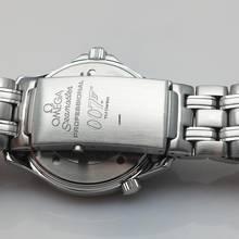 Thumbnail von Omega Seamaster Diver 300 M James Bond 40 Anniversar 25378000 top cond. not polished in its original condition!