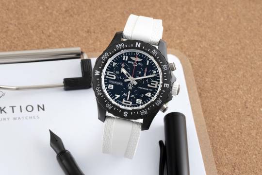  Breitling Endurance Pro Professional Endurance Pro 38 Breitlight R. X83310A71B1S1 