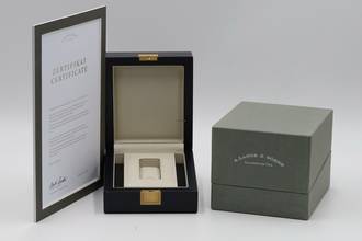 Thumbnail von A. Lange & Söhne 1815 AUF / AB 18k Gold Handaufzug Herrenuhr Ref. 221.021 Box