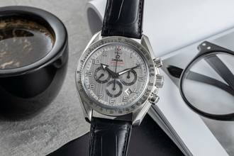  Omega Speedmaster Broad Arrow Date Automatik Herrenuhr Ref. 321.10.44.50.02.001 
