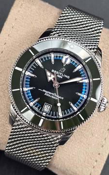  Breitling Superocean Heritage B31 Automatic 42mm AB3111361L1A1 Green Dial Steel Bracelet Unworn/New Condition Full Set 4-2026 