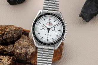 Omega Speedmaster Professional Moonwatch Chronograph Steel Ref. 310.30.42.50.04.001 B&P 2025