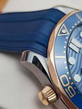 Thumbnail von Omega Seamaster Diver 300 M 42mm 210.22.42.20.03.002 Blue dial Sedna Gold/Steel Very Good Full Set 11-2023