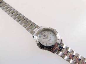 Thumbnail von TAG Heuer Aquaracer Lady Mother-of-Pearl Diamond Dial in excellent condition with fresh TAG Heuer service 29mm Lady in top condition full bracelet