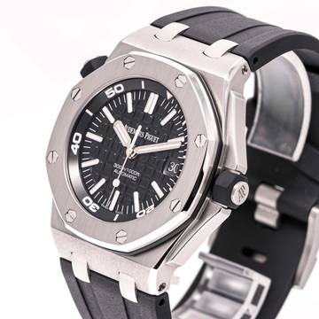  Audemars Piguet Royal Oak Offshore Diver 42 – 15703ST.OO.A002CA.01 – like NEW – 08/2014 Full Set 