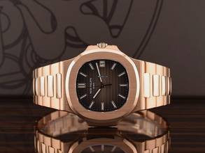  Patek Philippe Nautilus 5711/1r-001 Like New 2016 