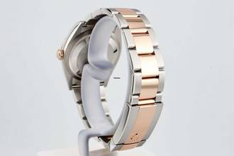 Thumbnail von Rolex Datejust 36 MOP Dial With Diamond Index - Steel And Rose Gold - Oyster Bracelet - 116231