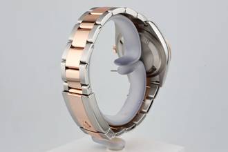 Thumbnail von Rolex Datejust 36 MOP Dial With Diamond Index - Steel And Rose Gold - Oyster Bracelet - 116231