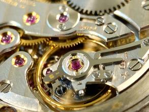 Thumbnail von IWC Hand-winding 33.5mm Steel Bauhaus Design Vintage