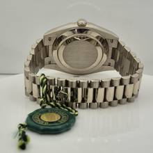 Thumbnail von Rolex Day-Date 40 40mm Presidente Ouro Branco Olive Green Automático Completo