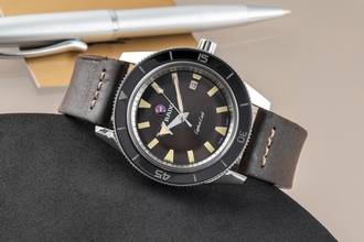 Thumbnail von Rado HyperChrome Captain Cook Steel Automatic Men's Watch Ref. R32500315 Box