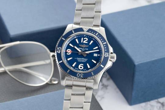  Breitling Superocean 44 Stahl Automatik Herrenuhr Ref. A17367D81C1A1 B&P 2023 