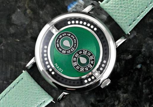 M.A.D. Editions green M.A.D.2 | unworn | Full Set with QR code | Automatic cal. G101