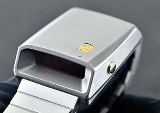  Girard Perregaux Casquette 2.0 | 39800-21-3199-6CM | Full Set 2025 | Titanum & yellow gold 