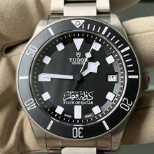 Thumbnail von Tudor Pelagos 25600TN 42MM State of Qatar Edition Titanium Full Set NEW NOS 2020’s