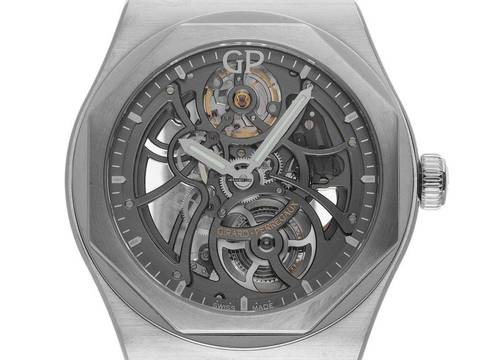  Girard Perregaux Laureato Skeleton Ref.81015-11-001-11A 2019 Full Set original unpoliert Laureato Skeleton 