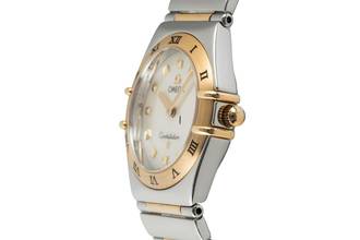 Thumbnail von Omega Constellation Ladies Steel / Gold Quartz MOP Dial Ladies Ref. 1371.71.00 Classic