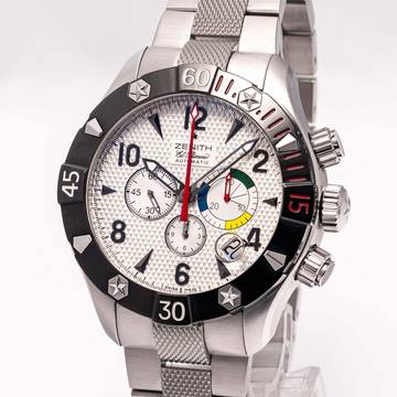  Zenith Defy El Primero Classic El Primero 46 – 03.0526.4000 – like NEW – 2016 Full Set 