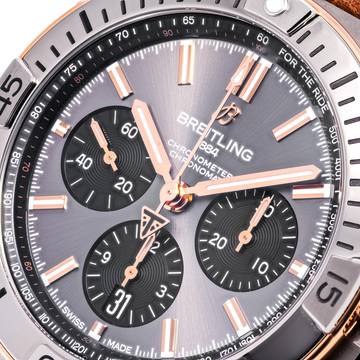  Breitling Chronomat 42 B01 42 Triumph – TB0134101M1X1 – NEW & Unworn – 12/2025 Full Set 