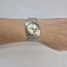 Thumbnail von Universal Genève Vintage Full White Gold Corda