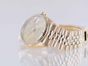 Thumbnail von Rolex Datejust 16238 Jubile Fluted Bezel Champager Dial 18K Gold Papers rar