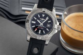 Breitling Avenger II Seawolf stainless steel automatic men's watch Ref. A1733110/BC30 B&P