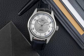 Thumbnail von IWC Pilot's Watch Mark XVI Spitfire stainless steel automatic men's watch ref. IW325502 B&P 2006