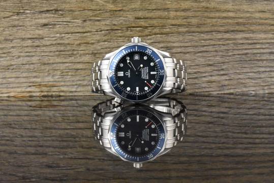  Omega Seamaster Diver 300 M 36MM Blue Wave Dial 2551.80.00 Automatik 