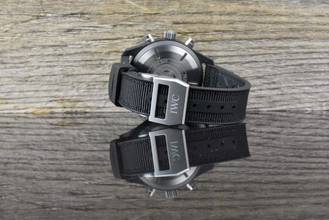 Thumbnail von IWC Pilot's Watch Chronograph Pilot Chronograph IWC Warranty until 02/2031 Black Ceramic Full Set 2023
