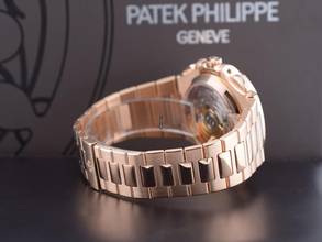 Thumbnail von Patek Philippe Nautilus 5980/1R Rose Gold Chronograph - Full Set New 2018