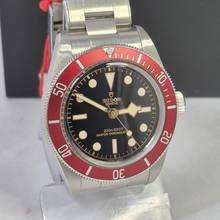 Thumbnail von Tudor Black Bay Red Heritage 41mm Automatic Complete