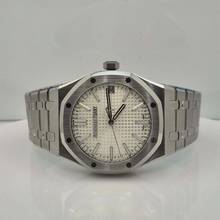 Thumbnail von Audemars Piguet Royal Oak 41mm Unworn Silver Dial Automatic Complete