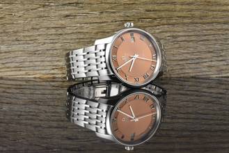 Omega De Ville Hour Vision Co-Axial Master Chronometer Salmon Sunburst Dial - MINT - Full Set