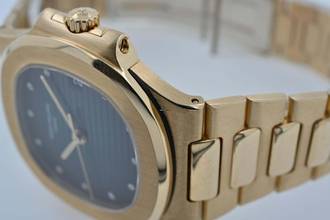Thumbnail von Patek Philippe Nautilus Blue Diamond Dial 18k yellow gold 3800 Service 02/2026 3800/001 LC100