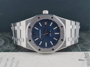 Thumbnail von Audemars Piguet Royal Oak Selfwinding 15300st Blue & White Dial - Like New 2010 39mm
