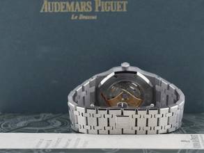 Thumbnail von Audemars Piguet Royal Oak Selfwinding 15300st Blue & White Dial - Like New 2010 39mm