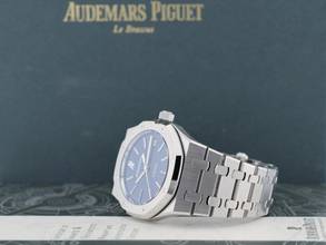 Thumbnail von Audemars Piguet Royal Oak Selfwinding 15300st Blue & White Dial - Like New 2010 39mm