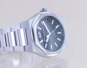 Thumbnail von Girard Perregaux Laureato 42mm Black Dial Automatic Sports watch B+P Top