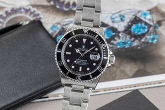  Rolex Submariner Date 40 Stahl Automatik Herrenuhr Ref. 16610 T-Serie 