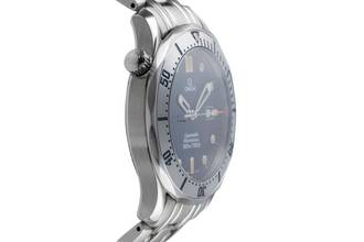 Thumbnail von Omega Seamaster Diver 300 M stainless steel men's watch with date, sapphire crystal, Ref. 2542.80.00