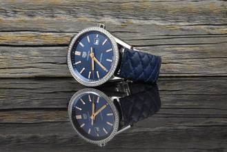 Thumbnail von TAG Heuer Carrera Quartz Blue Dial - Factory Diamond Bezel