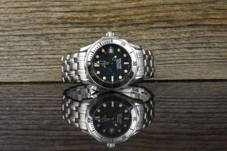 Thumbnail von Omega Seamaster Diver 300 M Professional 300M Mid Size Quarz 36MM NICE VINTAGE - Tritium