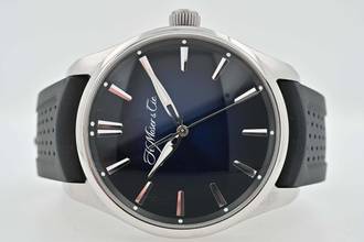 H.Moser & Cie. Pioneer Centre Seconds Funky Blue 3200-1200
