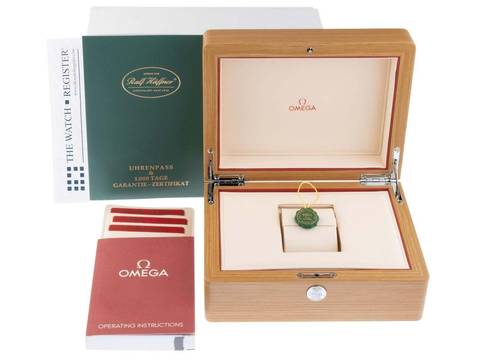  Omega Speedmaster Broad Arrow the Legend Collection Michael Schumacher Ref.321.30.44.50.01.001 2016 Full Set sehr gut Vintage Speedmaster the Legend Collection Michael Schumacher 