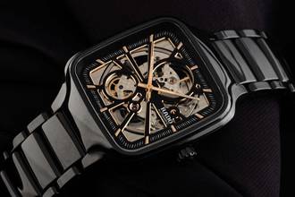 Thumbnail von Rado True Square Open Heart Ref.R27086162 2026 Full Set Ungetragen True Square Open Heart