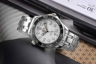 Thumbnail von Omega Seamaster Diver 300 M Automatic Men's Watch 210.30.42.20.04.001 B&P 2019